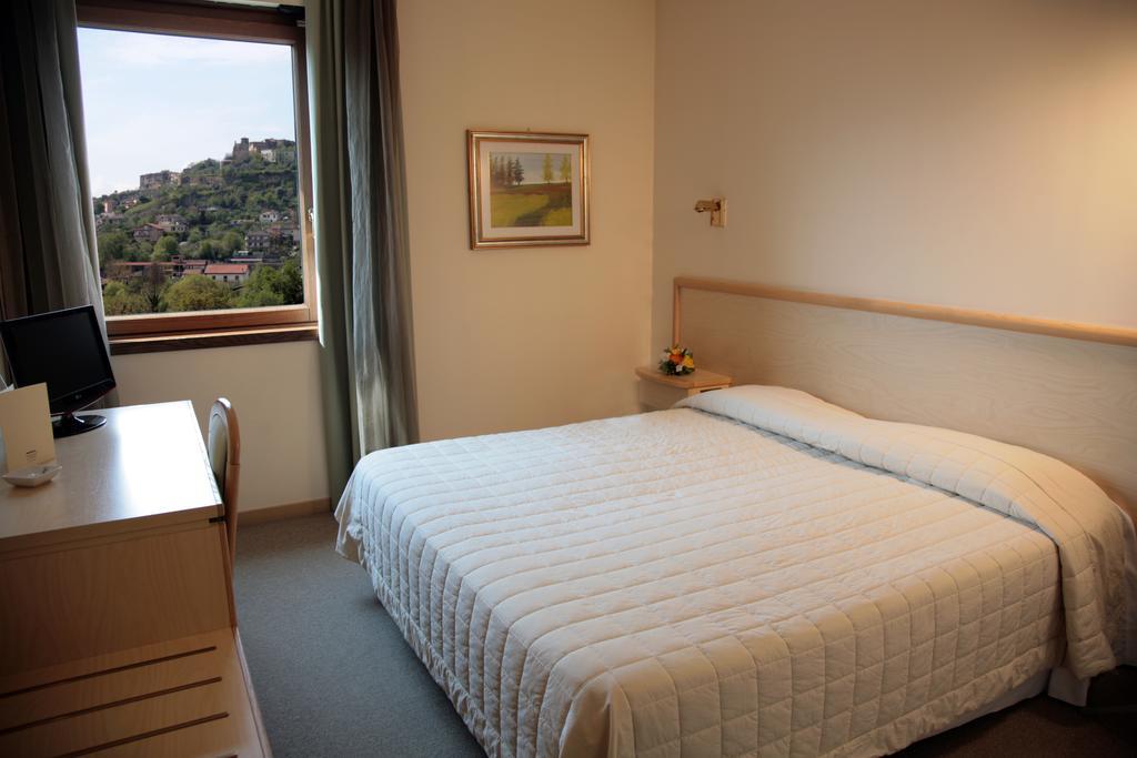 Hotel Bassetto Ferentino Room photo