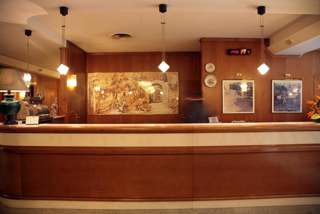 Hotel Bassetto Ferentino Exterior photo