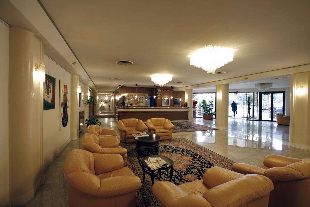 Hotel Bassetto Ferentino Exterior photo