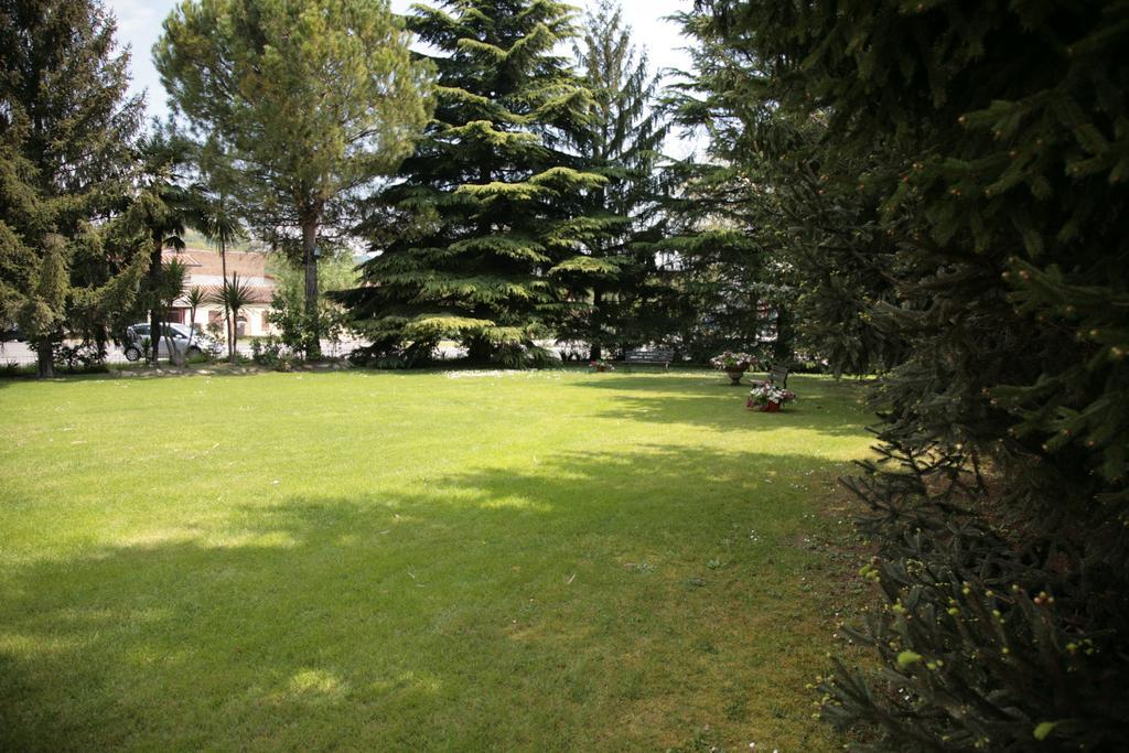 Hotel Bassetto Ferentino Exterior photo